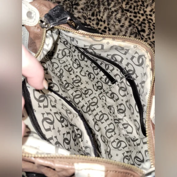 Giant Vintage Guess Tote - Picture 5 of 9